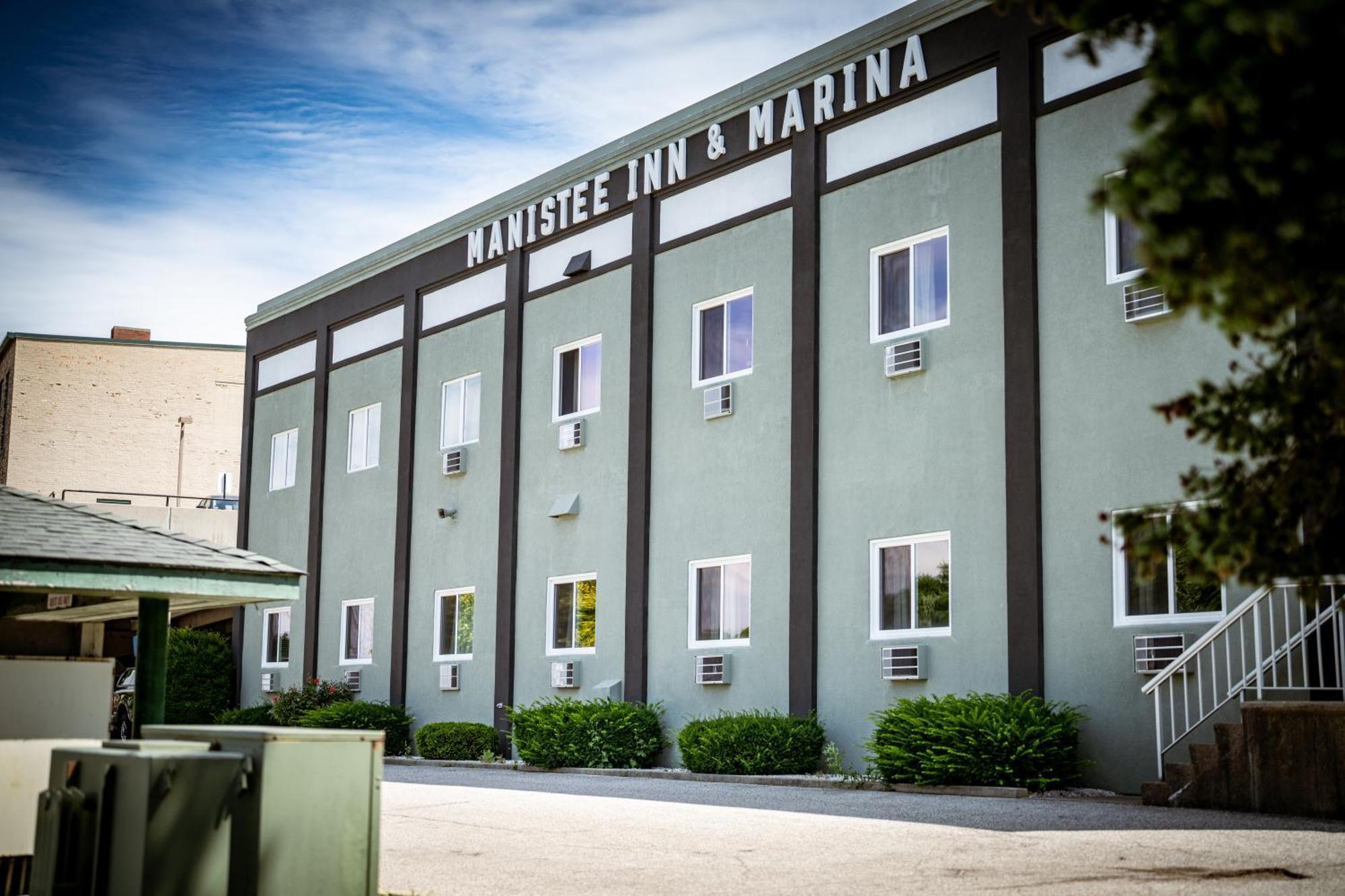 Manistee Inn & Marina מראה חיצוני תמונה